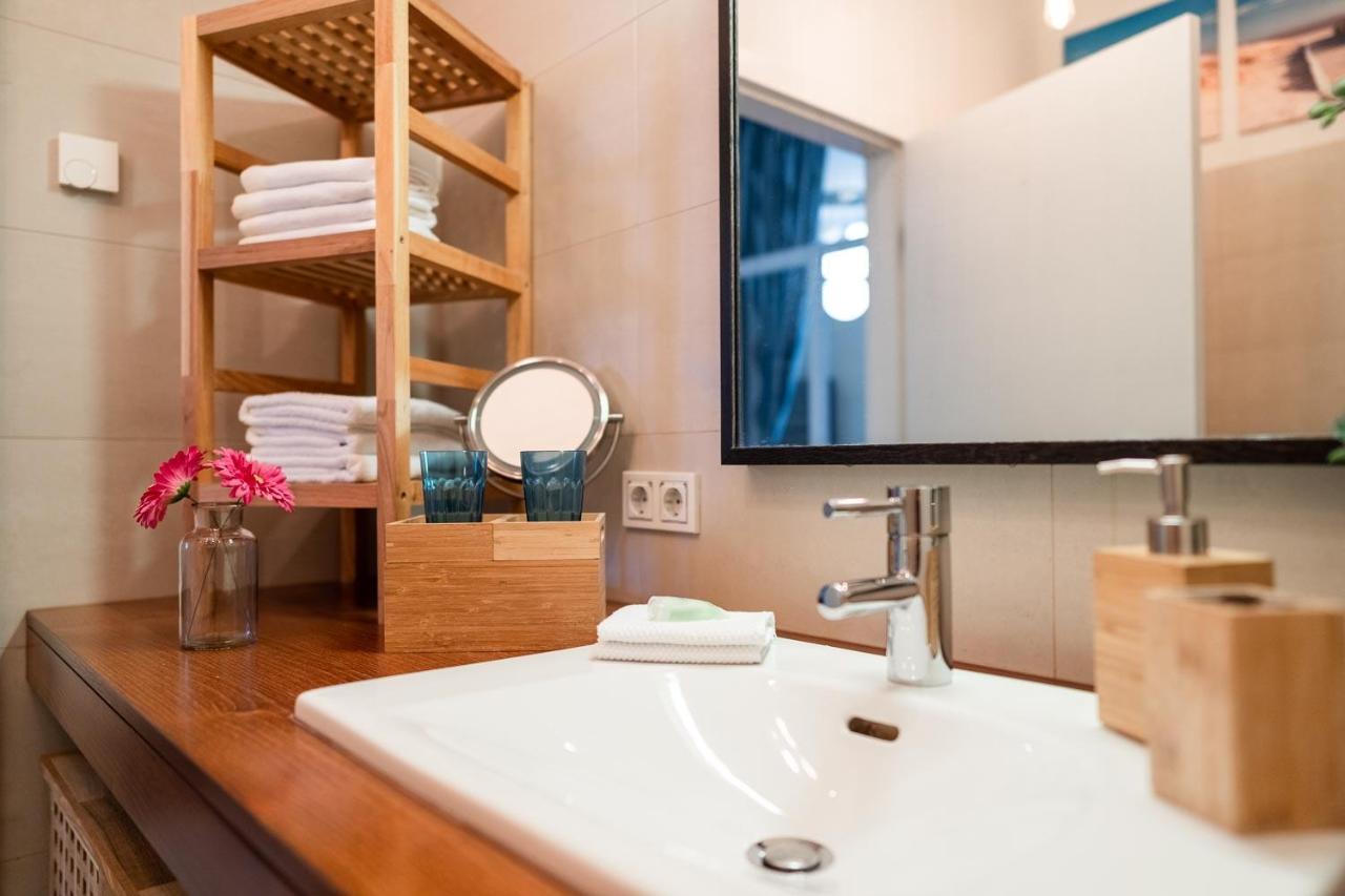 Luxury Downtown Appartement mit Garage Graz Buitenkant foto