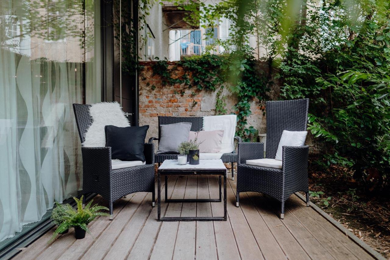 Luxury Downtown Appartement mit Garage Graz Buitenkant foto