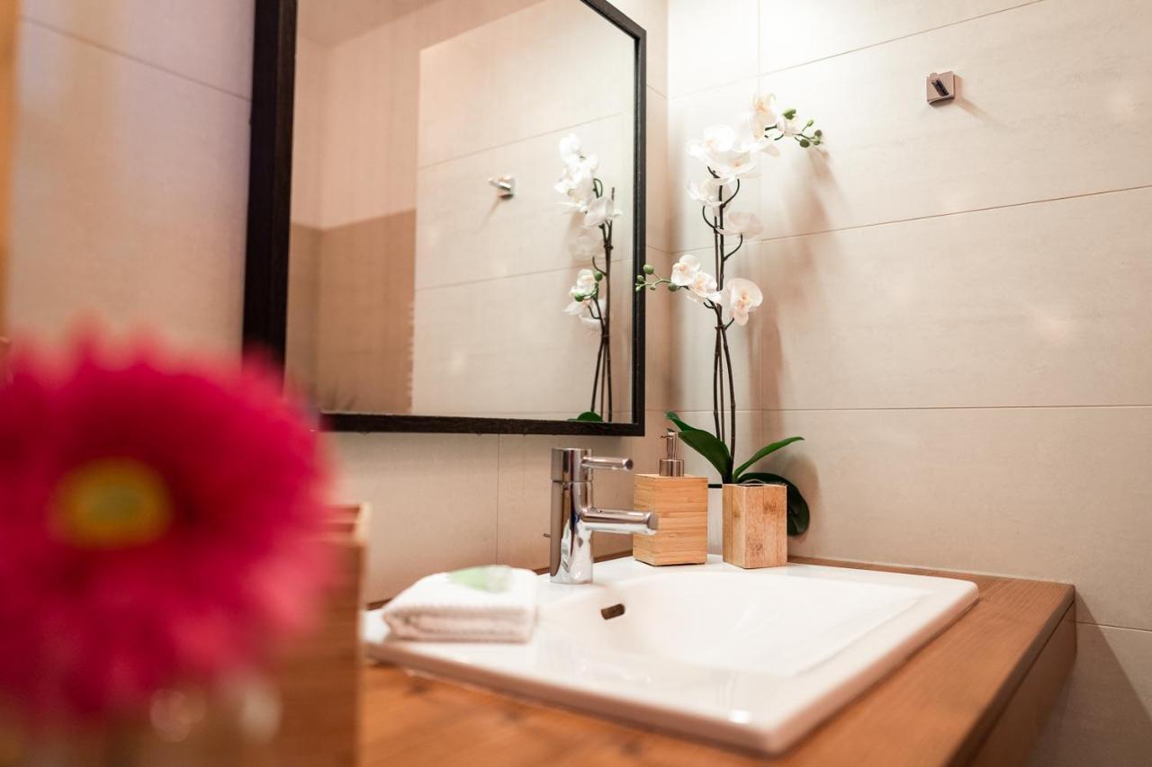 Luxury Downtown Appartement mit Garage Graz Buitenkant foto